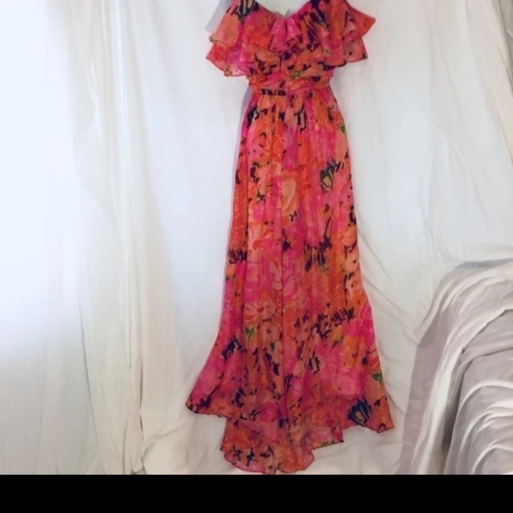 Elegant Pink Floral Maxi Dress